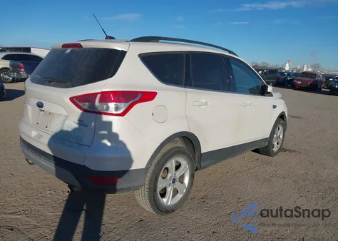 2016 Ford Escape Se z USA, uszkodzony, nr VIN 1FMCU0GXXGUC53751